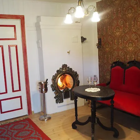 منزل ريفي Puhkemaja